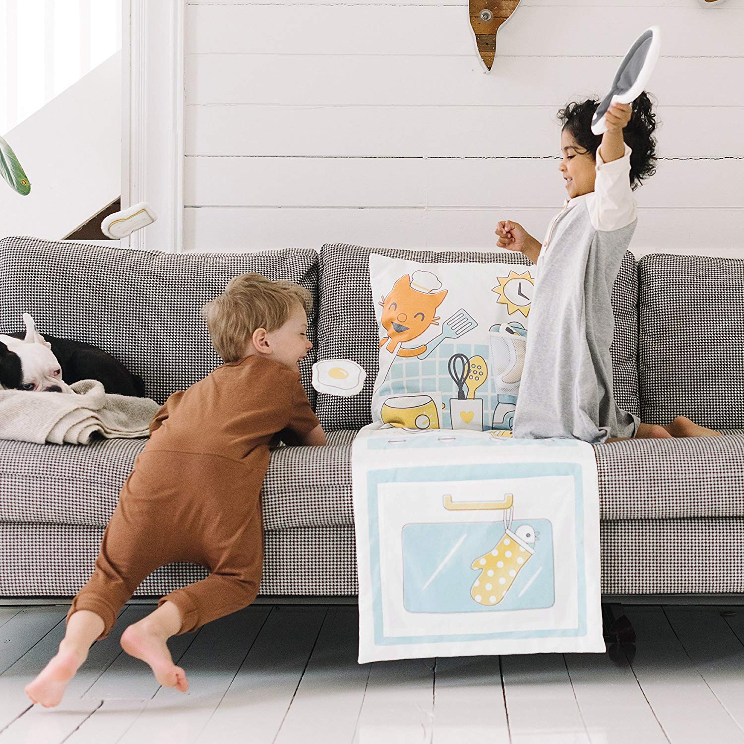 Amazon.com: Sago Mini , 2-in-1 Fold Up Pillow Playset, Jinja'S